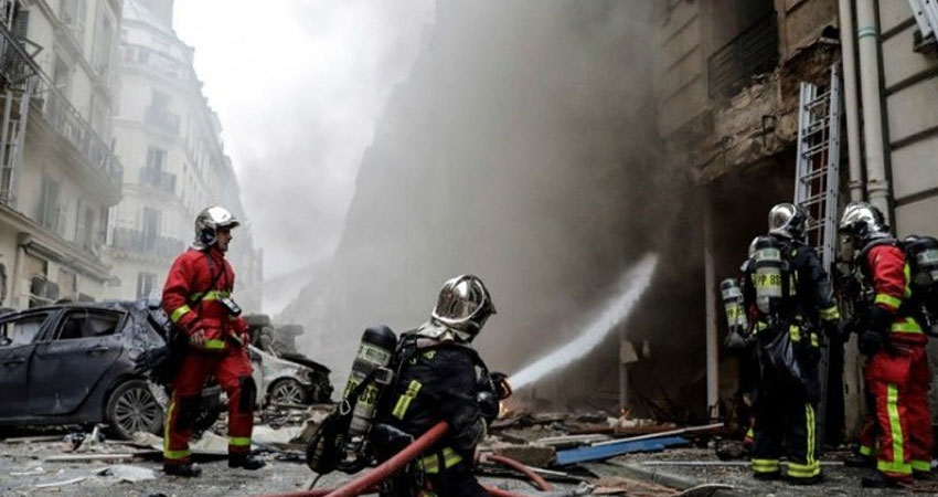 فرنسا: قتلى في حريق وسط باريس