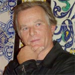 Gastelli rend sa Distinction de Chevalier des Arts à la France