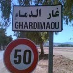 Des contrebandiers de carburant protestent devant le siège de la délégation de Ghardimaou