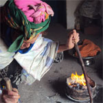 En vidéo : Le gouvernement au chevet des pauvres habitants des gourbis à Béja et Tboursouk