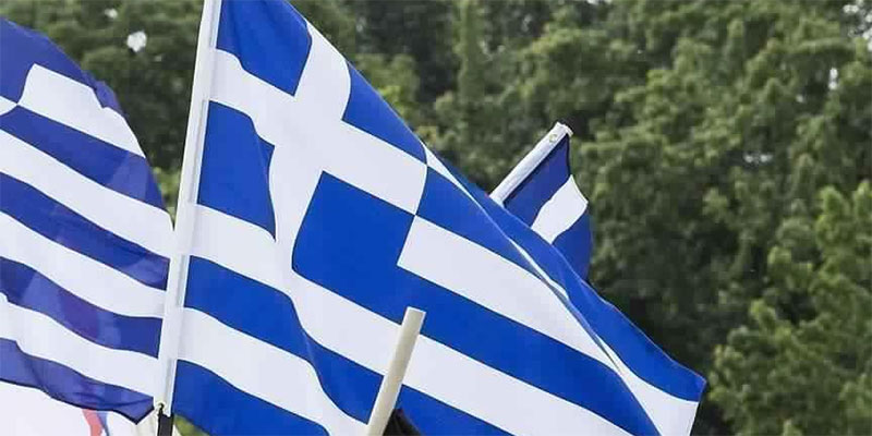 الحكومة اليونانية تجمد مباريات كرة القدم