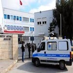 Kairouan: 2 enseignants vacataires en 'grève sauvage de la faim' conduits à l’hôpital