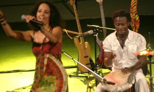 h-mamaafrika-230709-5.jpg