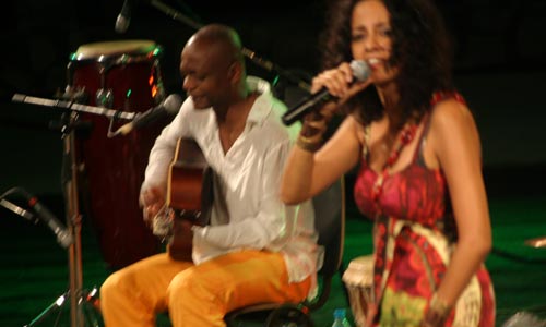 h-mamaafrika-230709-7.jpg