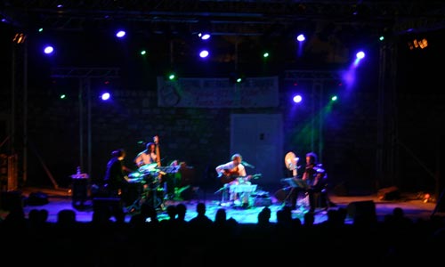 h-tabarkafestival-130709-1.jpg