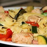 Tagliatelles au poulet et aux légumes