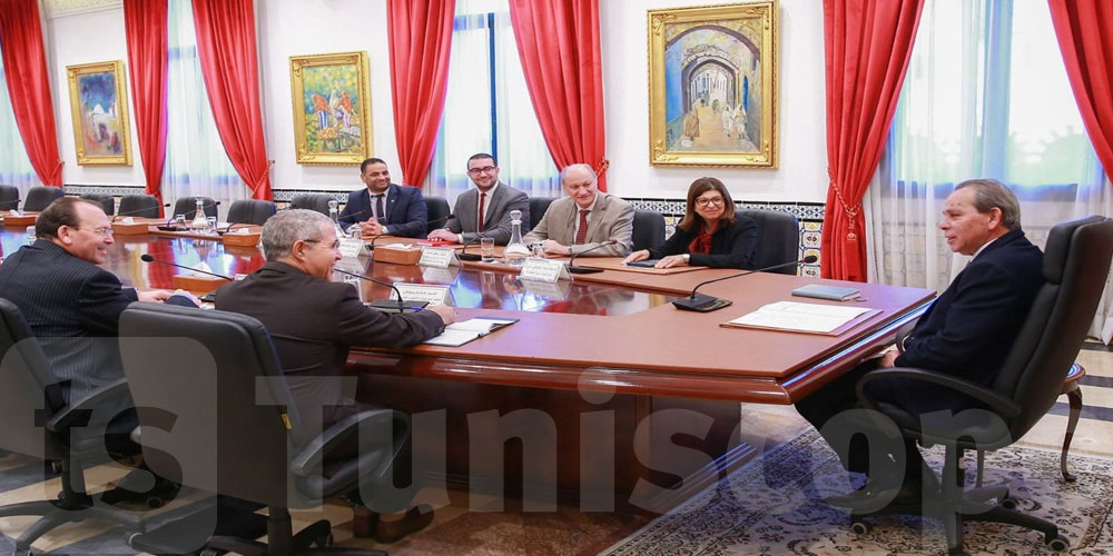 بإشراف رئيس الحكومة: جلسة عمل حول الأكاديمية الديبلوماسية الدولية