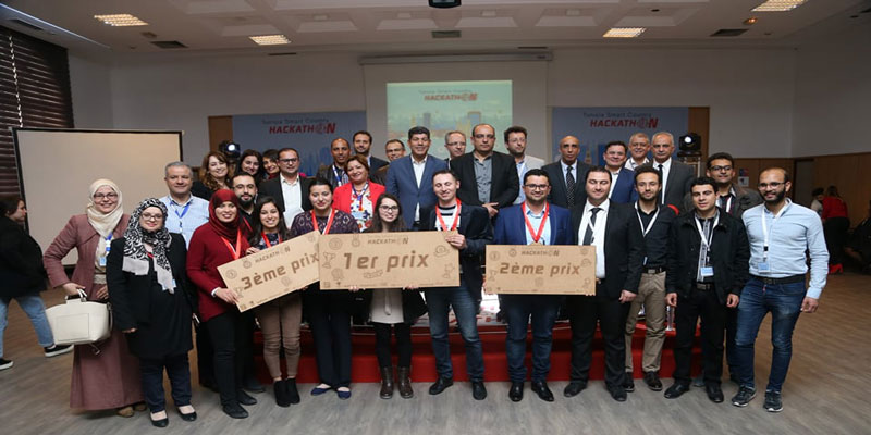 Hackathon   Tunisia Smart Country : La compétition à la rencontre de l’opportunité  Entre les esprits curieux les équipes en lice de l’opportunité 