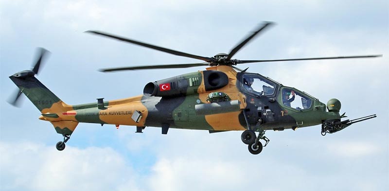 مقتل 4 جنود أتراك في تحطم طائرة هليكوبتر في اسطنبول