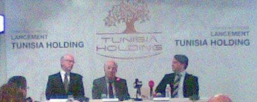 holding-240512-1.jpg