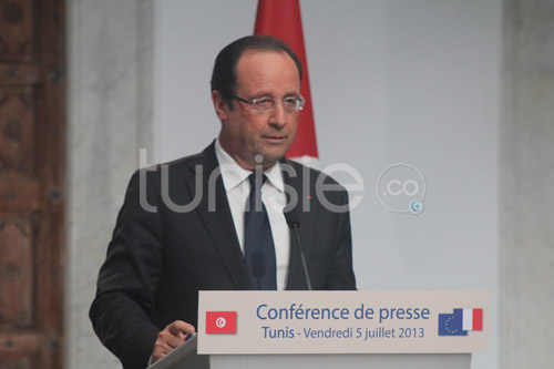 hollande-050713-01.jpg