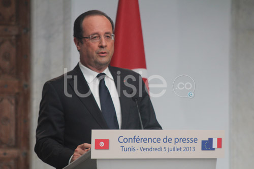 hollande-050713-02.jpg