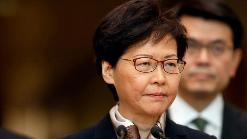 زعيمة هونغ كونغ تسحب مشروع قانون مثيرًا للجدل