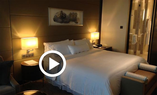 بالفيديو: أسرار صادمة تحاول الفنادق إخفاءها عن النزلاء