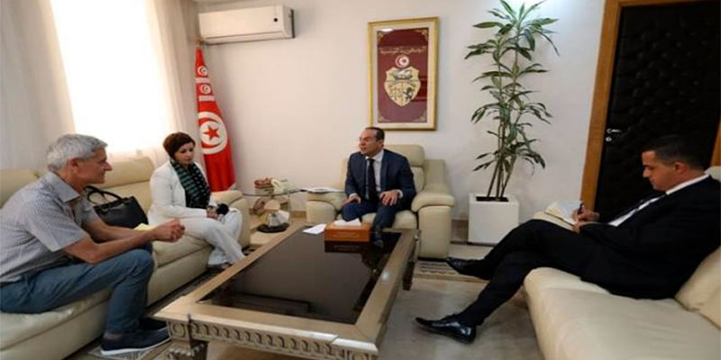 Le rapport de HRW sur la nouvelle loi de garde à vue en Tunisie présenté au ministre des Droits de l’homme