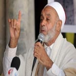 إمام جامع الزيتونة يدعو الحكومة إلى منع النقاب