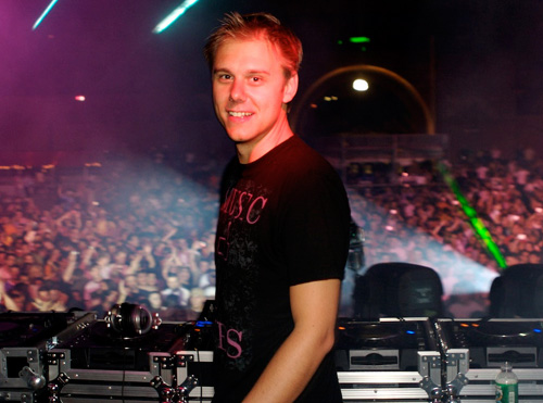 i-armin-180609.jpg