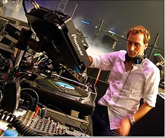 i-paulvandyk-180609.jpg