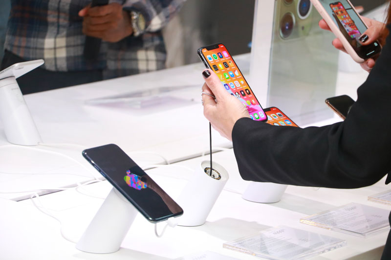iStore-191219-27.jpg