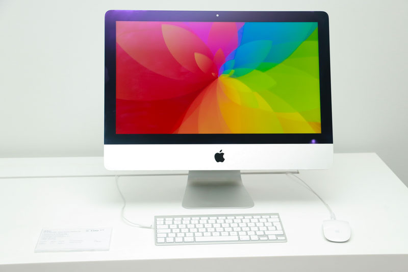 iStore-191219-50.jpg