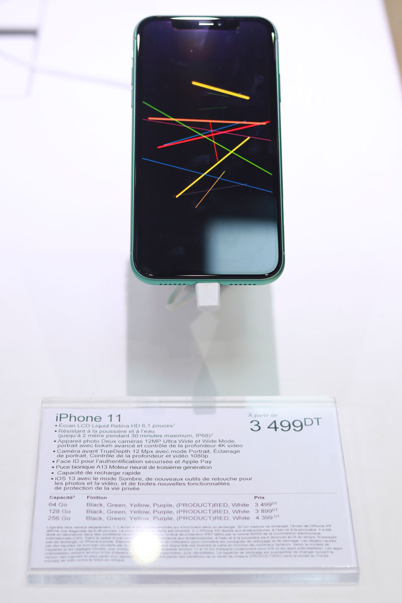 iStore-191219-72.jpg