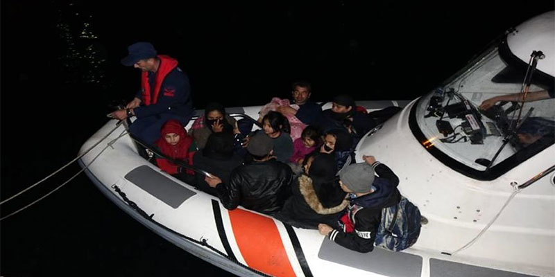 خفر السواحل التركي يضبط 29 مهاجرًا في بحر إيجه