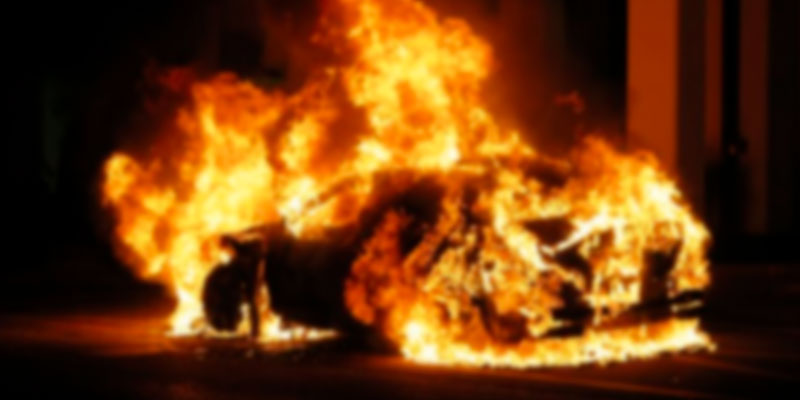 Un incendie ravage 4 voitures dans un entrepôt appartenant au ministère de l’Agriculture à Siliana  