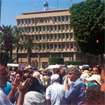 وزارة الداخلية ستحمي حق التظاهر السلمي 