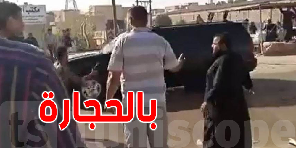 بالفيديو..رشق موكب رئيس وزراء العراقي بالحجارة