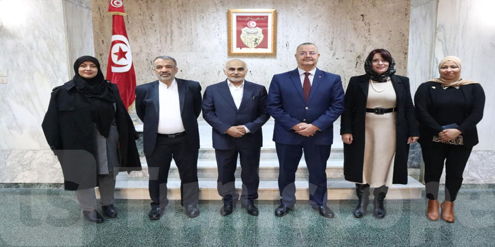 تعزيز التّعاون الثنائي في المجال الصحّي محور لقاء علي مرابط بنائب وزير الصحة الايراني