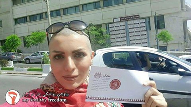 Iran : Pas de cheveux, pas de police… ni de foulard