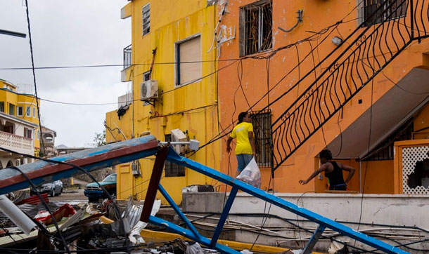 Après Irma et avant Jose, course contre la montre aux Antilles