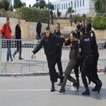 نقابة الصحفيين تراسل بن جدو و صفر بعد تواتر الاعتداءات على الصحفيين