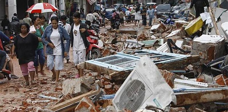 زلزال يهز جاوة ويبلغ العاصمة الإندونيسية