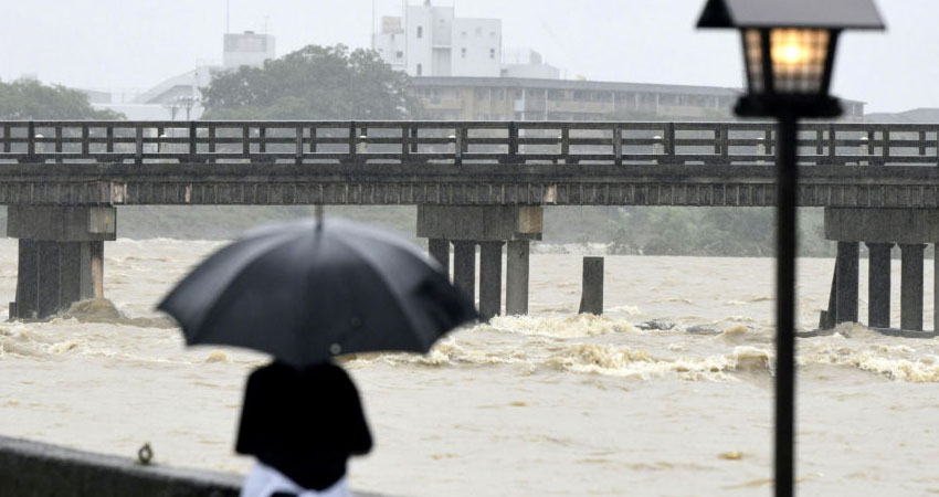 إجلاء ثلاثة ملايين شخص بسبب الأمطار الغزيرة في اليابان