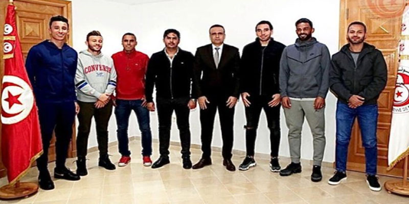 وديع الجريء يجتمع بثلة من لاعبي النادي الإفريقي بحضور المدرب لسعد الدريدي