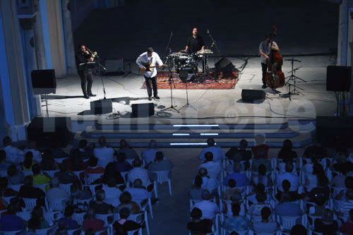 jazz-130614-015.jpg