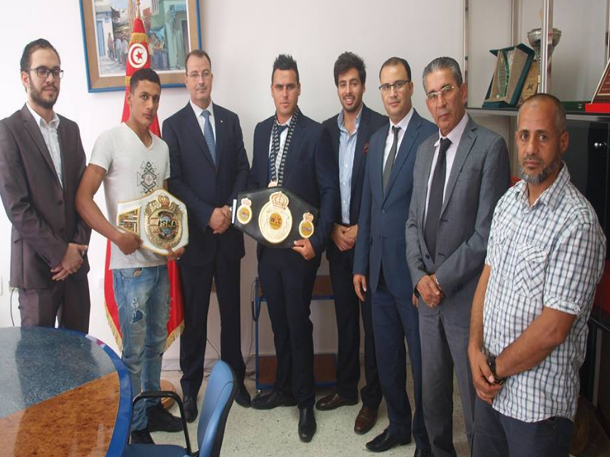 ماهر بن ضياء يكرم البطلين العالميين في رياضة الكيك بوكسينغ وائل الغريبي وفراس البكوش