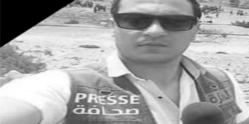  القصرين: جثمان الصحفي عبد الرزاق الزرقي يوارى الثرى