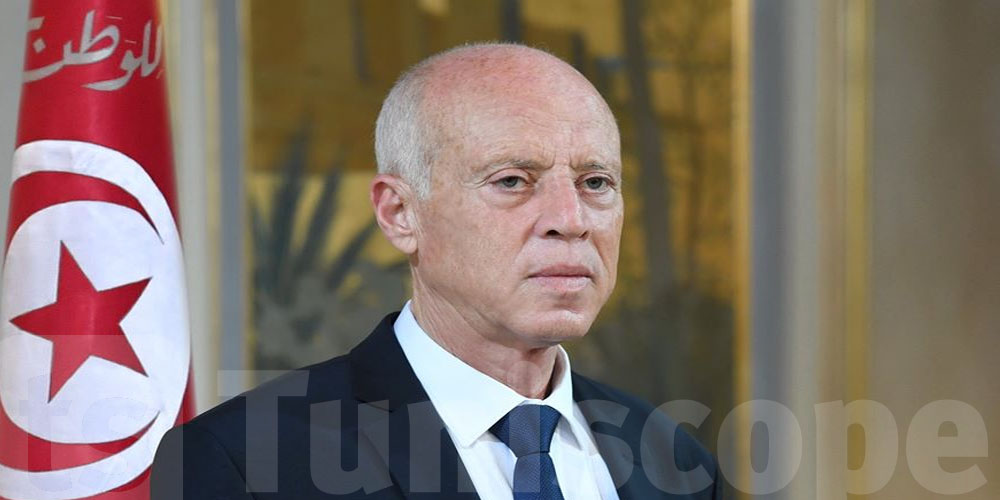 Visite surprise de Kais Saied à la piscine du Belvédère