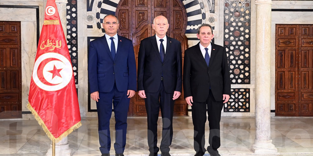 Urgent : Cérémonie de passation entre Ahmed Hachani et Kamel Madouri
