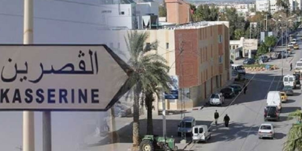 القصرين: معطّلون عن العمل يقتحمون مقر الولاية