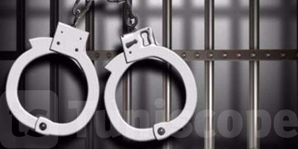 القصرين: الاحتفاظ برجلي أعمال ممنوعين من السفر... الأسباب