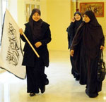 Les femmes de Hizb Ettharir réclament un califat