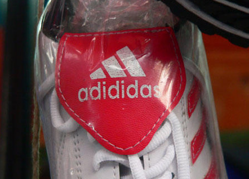 l-adibas-030409-4.jpg