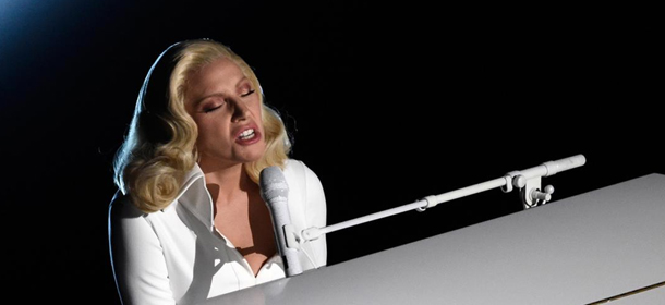 Depuis son viol, Lady Gaga ‘souffre en permanence’