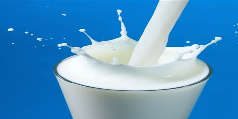 باجة: حجز 650 لترا من الحليب لاحتوائها على مضاد حيوي