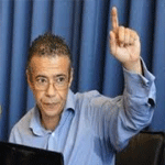 الطيب العقيلي يتهم قاتلي بلعيد والبراهمي باختطاف الديبلوماسيين التونسيين