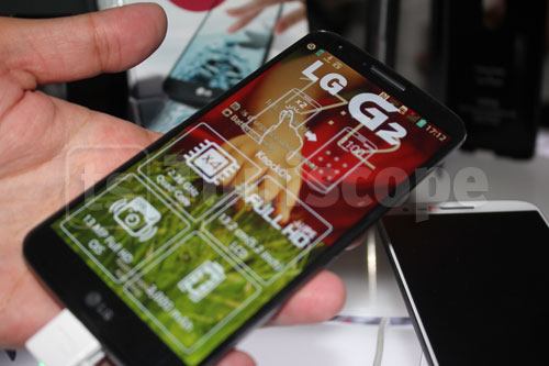 lancement-lg-g2-210114-03.jpg