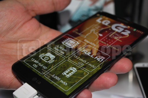 lancement-lg-g2-210114-04.jpg